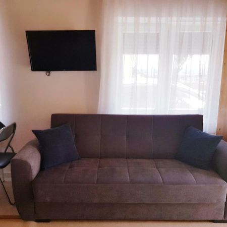 Safe And Cozy Studio In Xanthi! Bagian luar foto